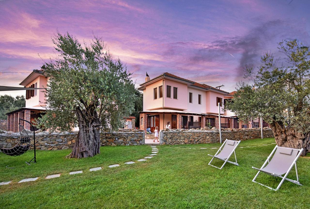 Symmetron Suites Kalamos  Bagian luar foto
