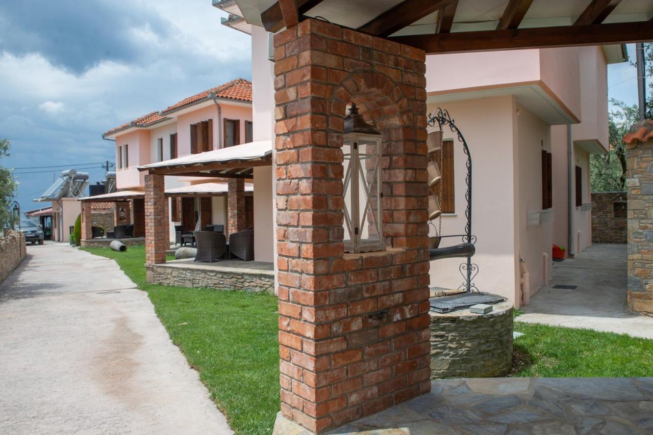 Symmetron Suites Kalamos  Bagian luar foto