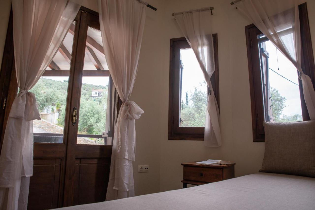 Symmetron Suites Kalamos  Bagian luar foto
