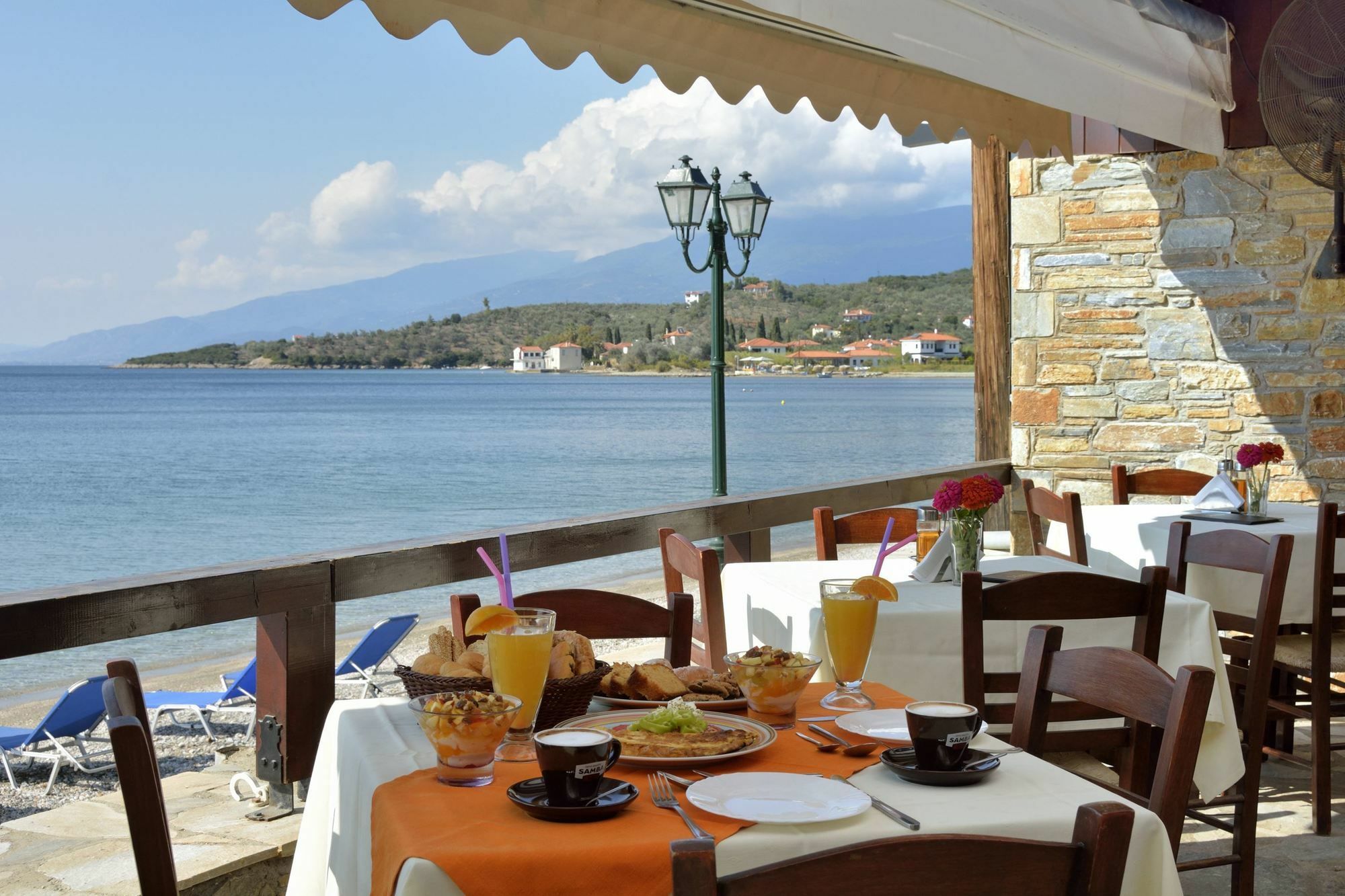 Symmetron Suites Kalamos  Bagian luar foto