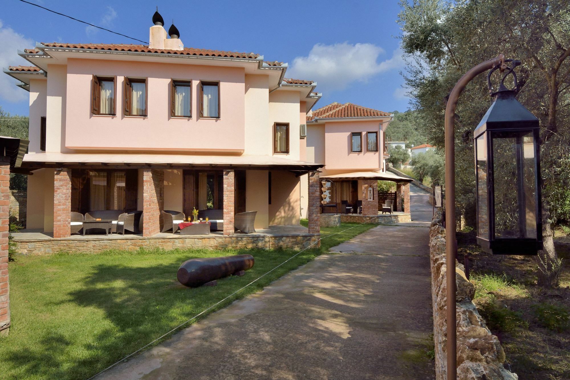 Symmetron Suites Kalamos  Bagian luar foto